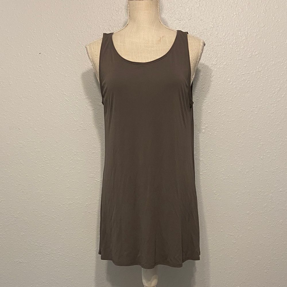 Eileen Fisher Gray 100% Silk Sleeveless Lightweight Blouse Size Medium